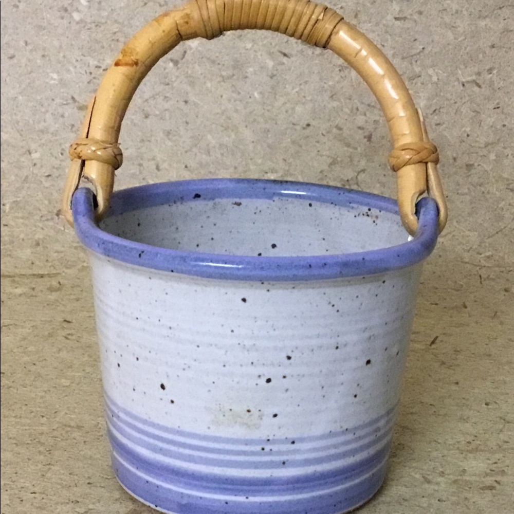 NWOT, Stoneware Bamboo Handle Pottery